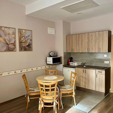 Solaris Apartman ザラカロシュ エクステリア 写真