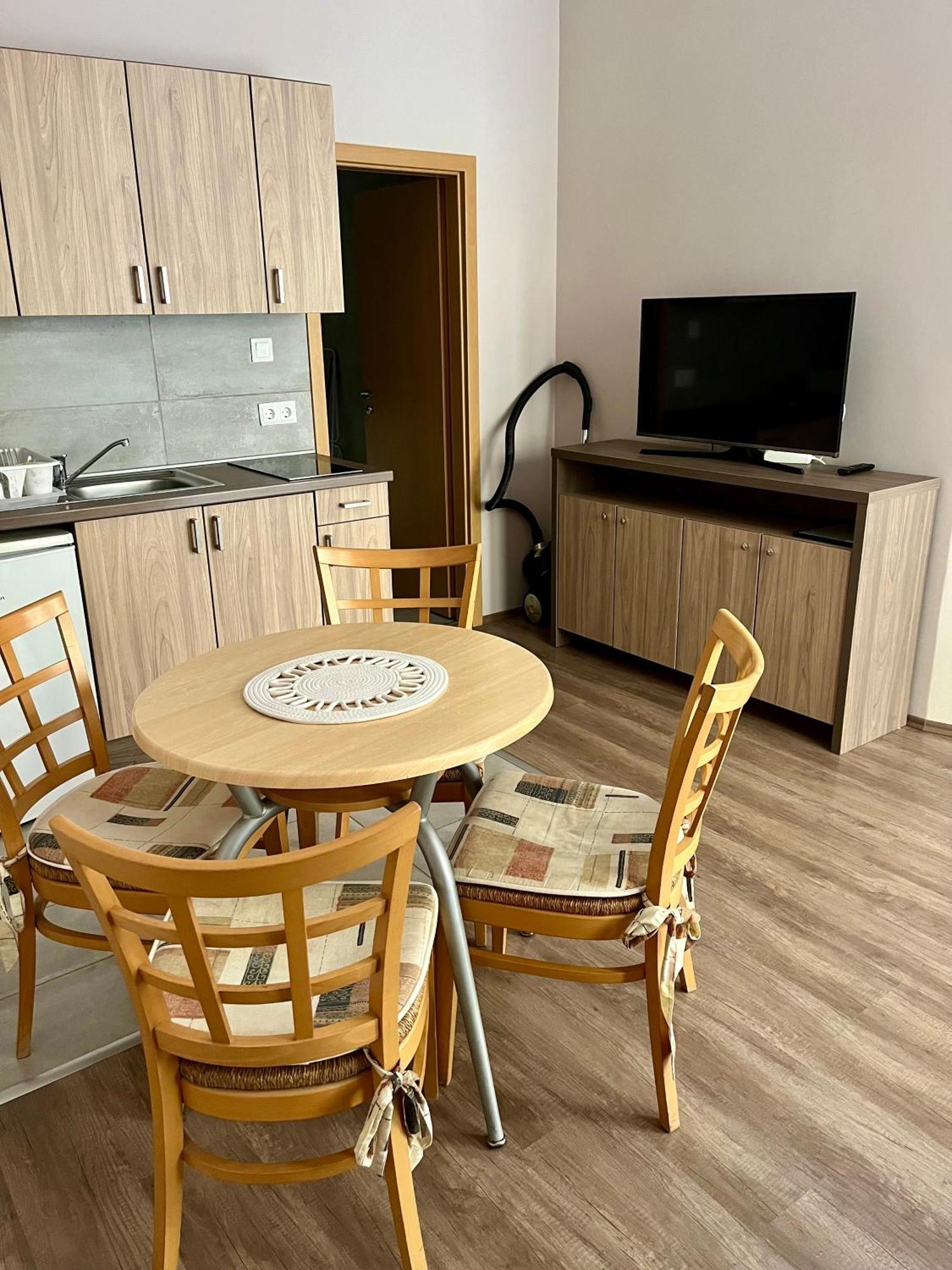 Solaris Apartman ザラカロシュ エクステリア 写真